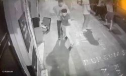 Beyoğlu'nda iki genci öldüresiye dövdüler