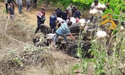 Salihli'de devrilen traktörün altında kalan sürücü hayatını kaybetti