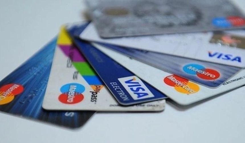 Kredi Kartlarına yeni düzenleme mi geliyor Kredi kartı taksitleri nasıl etkilenecek (1)