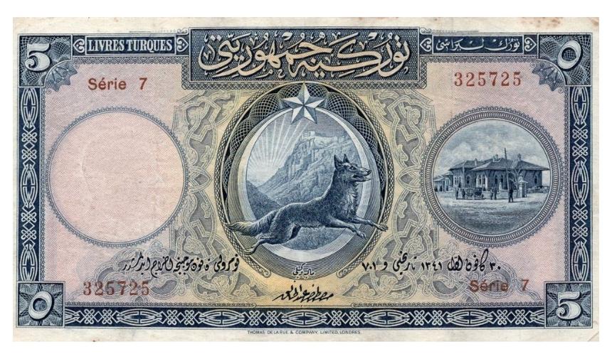 Cumhuriyet’in ilk dönemlerinde, Türk parasının üzerine bozkurt figürleri basılmıştır.
