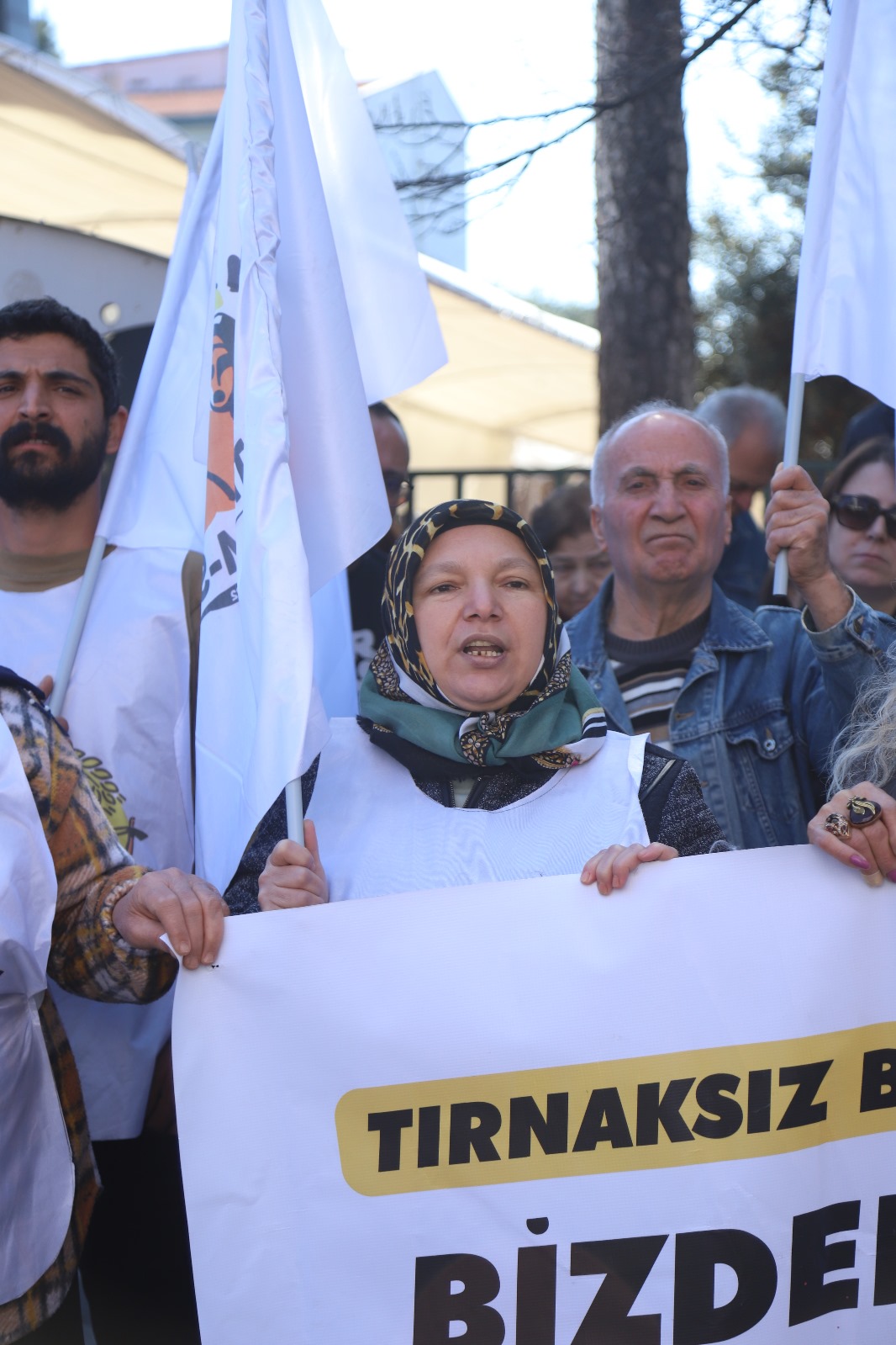 Bergama’dan Ankara’ya Hakları Için Yola Çıkan Işçiler Akhisar’d (2)