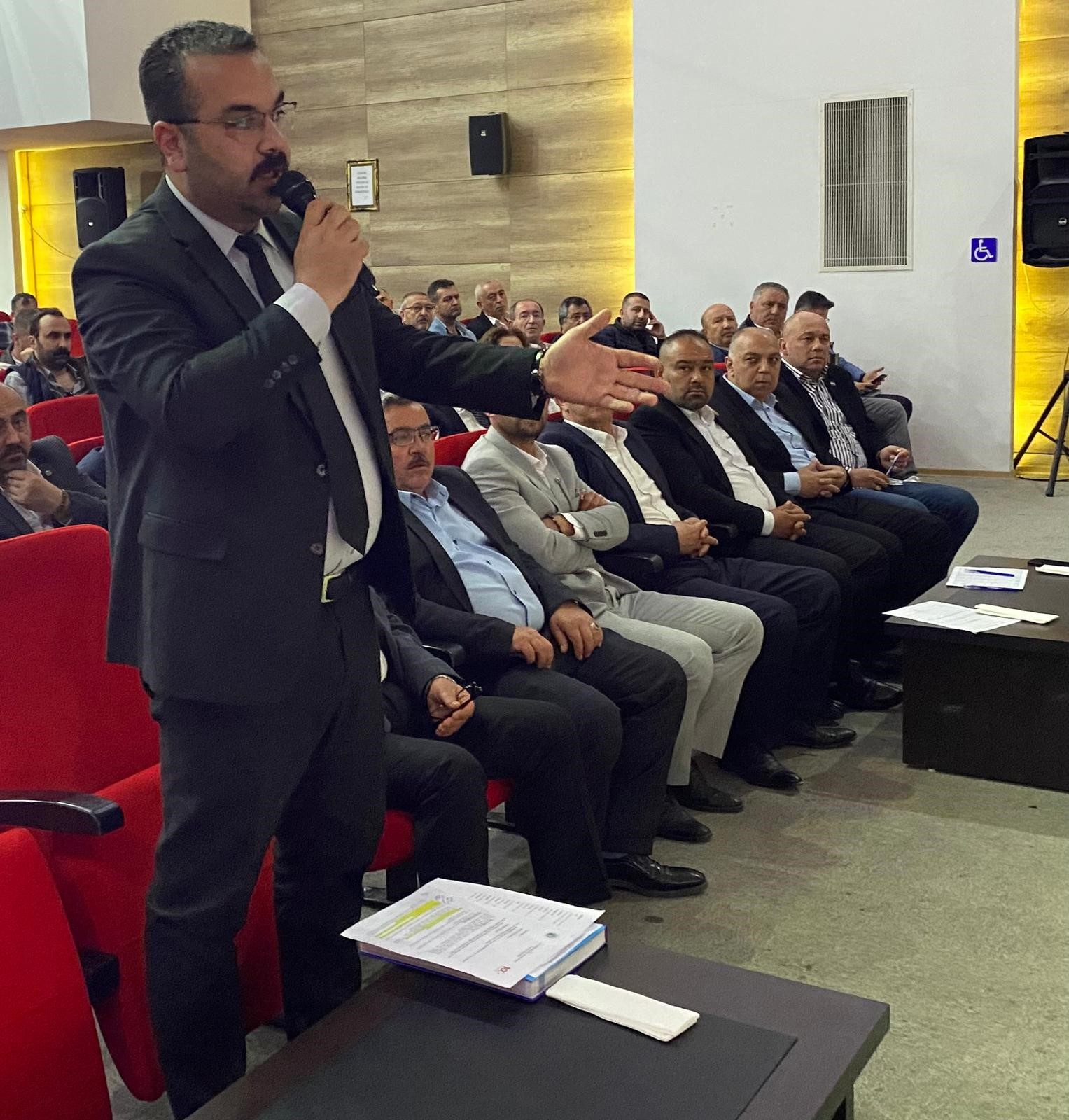 Alaşehir'de Seçimden Sonra Ilk Meclis Toplantısı Yapıldı (2)
